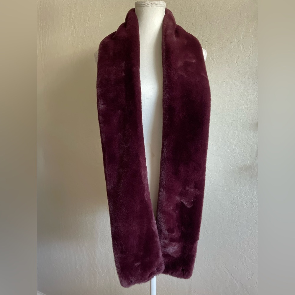 Plush Faux Fur Scarf Wrap in Deep Wine - Women's Fashion Accessory